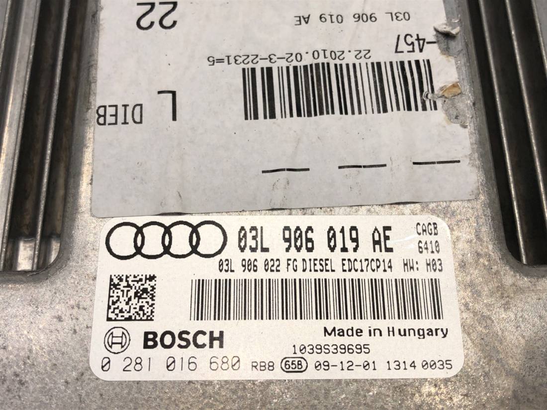 ЕБУ блок управління двигуна Audi A6 C6 03L906019AE — фото деталі 3
