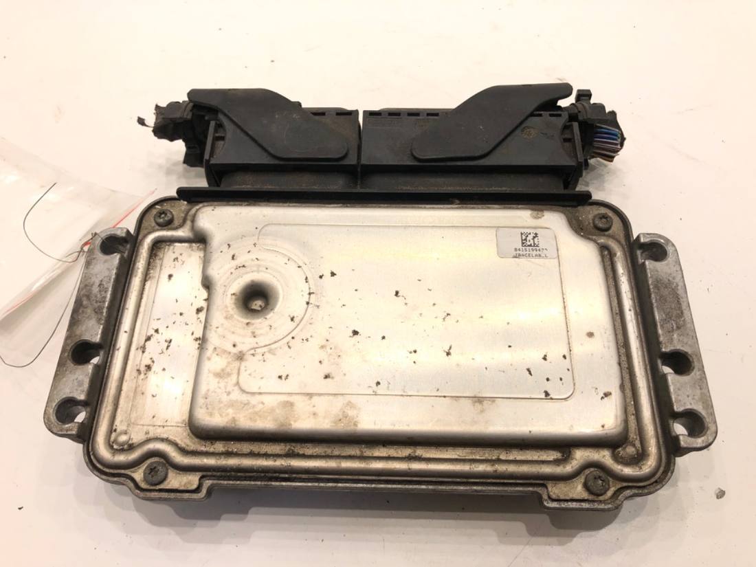 ЕБУ блок управління двигуна Fiat Linea 0261201689 51807290E — фото деталі 2