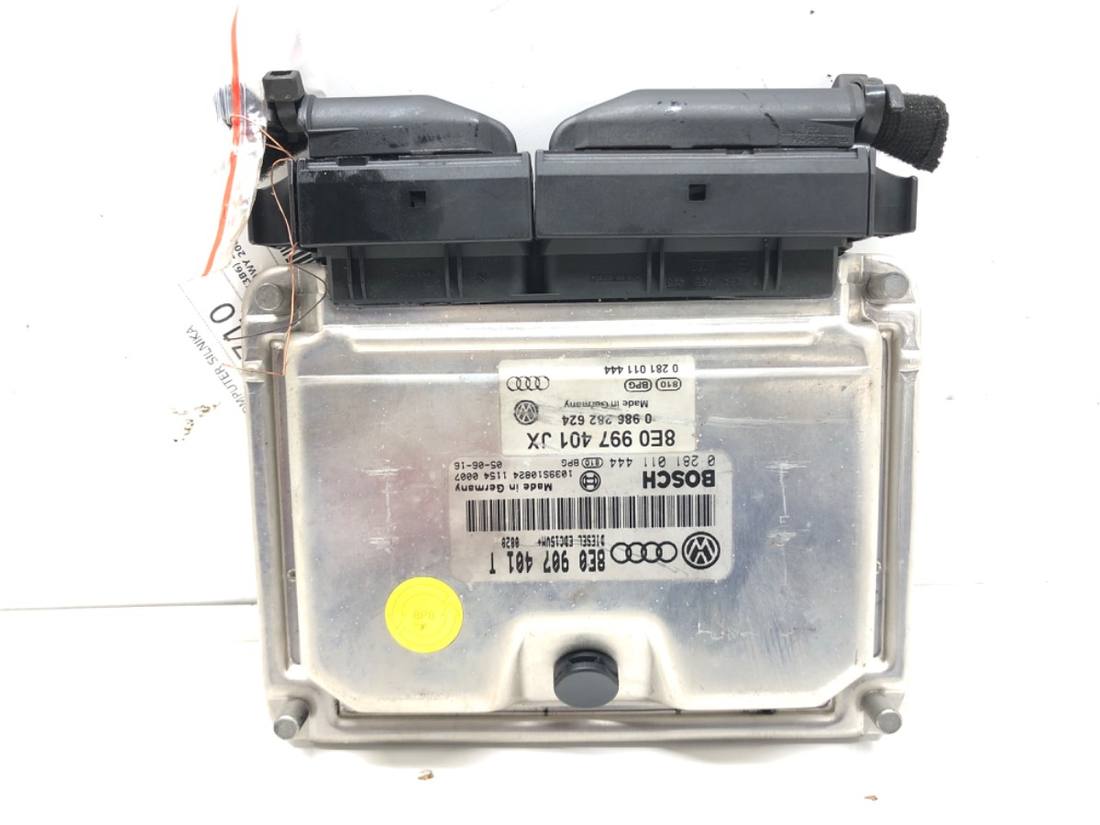 ЕБУ блок управління двигуна Volkswagen Passat B5 8E0907481T
