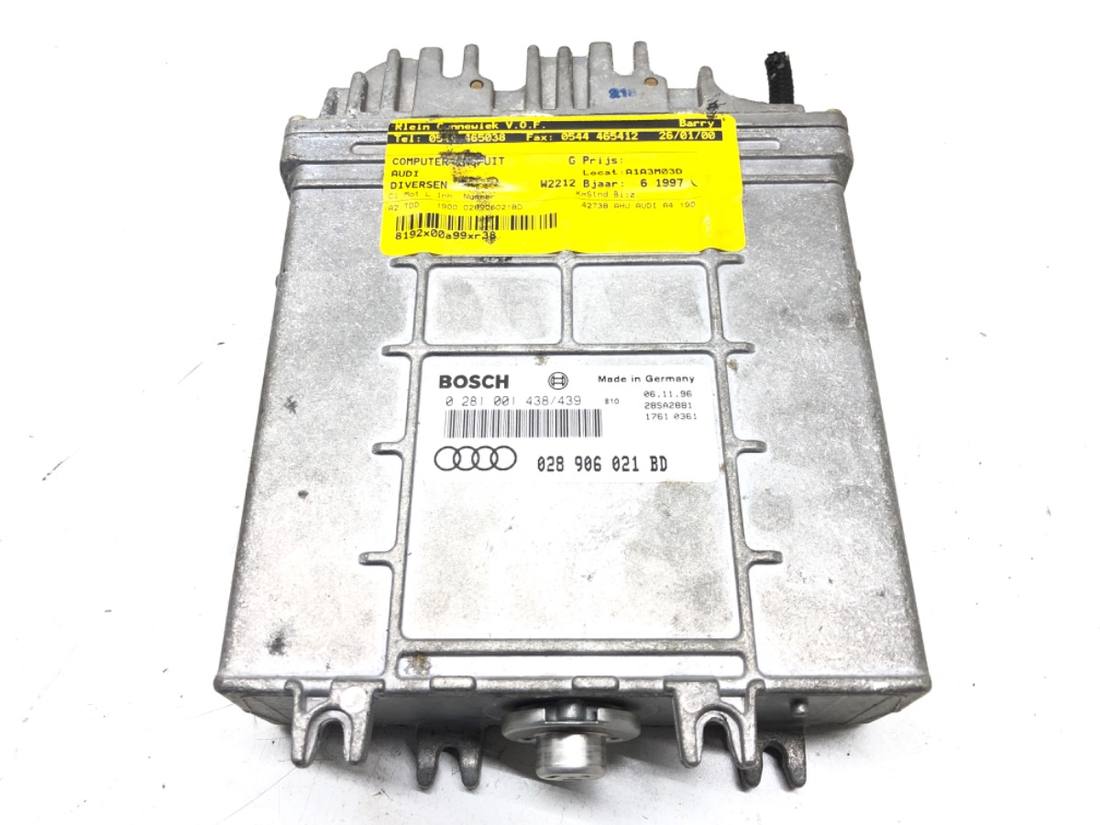 ЕБУ блок управління двигуна Audi A4 B5 0281001438