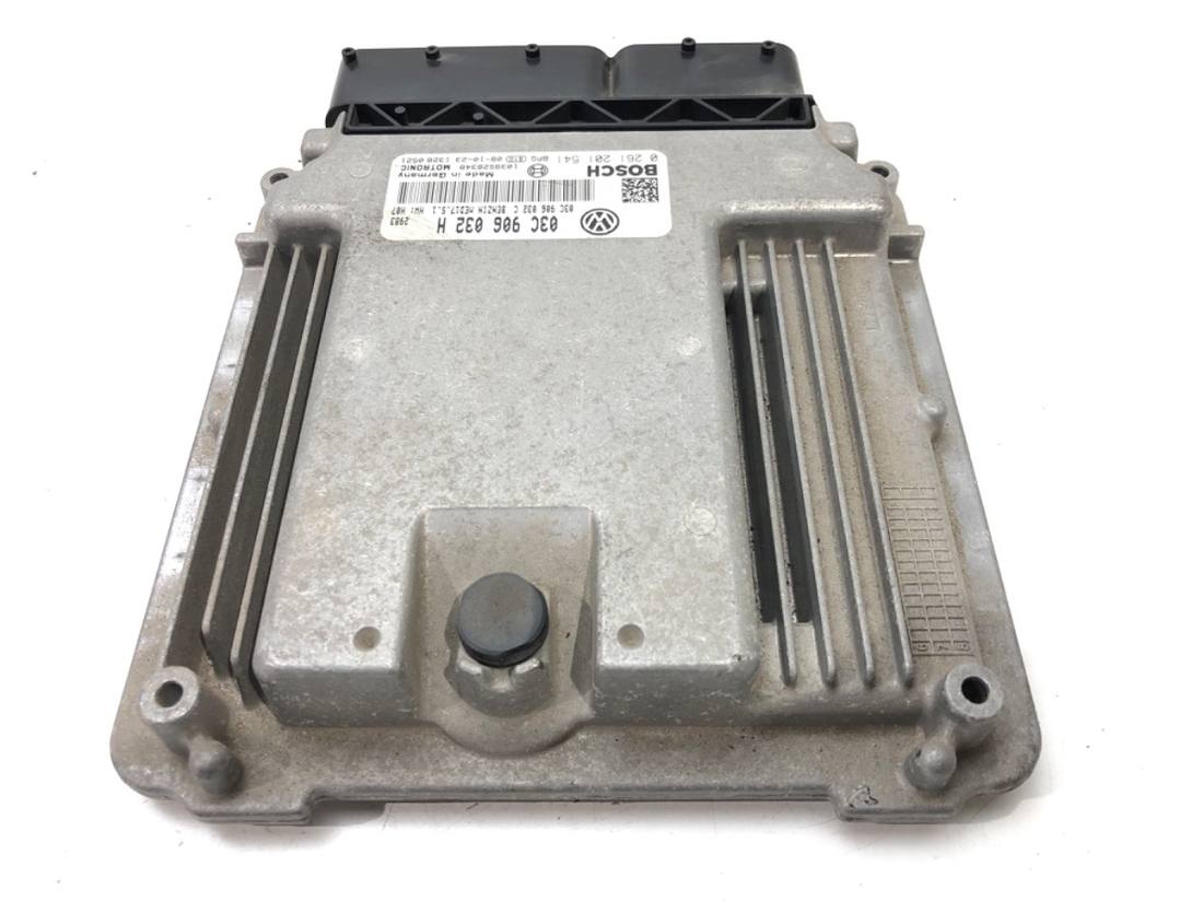 ЕБУ блок управління двигуна Volkswagen Touran 03C906032H 0261201541 — фото деталі 2