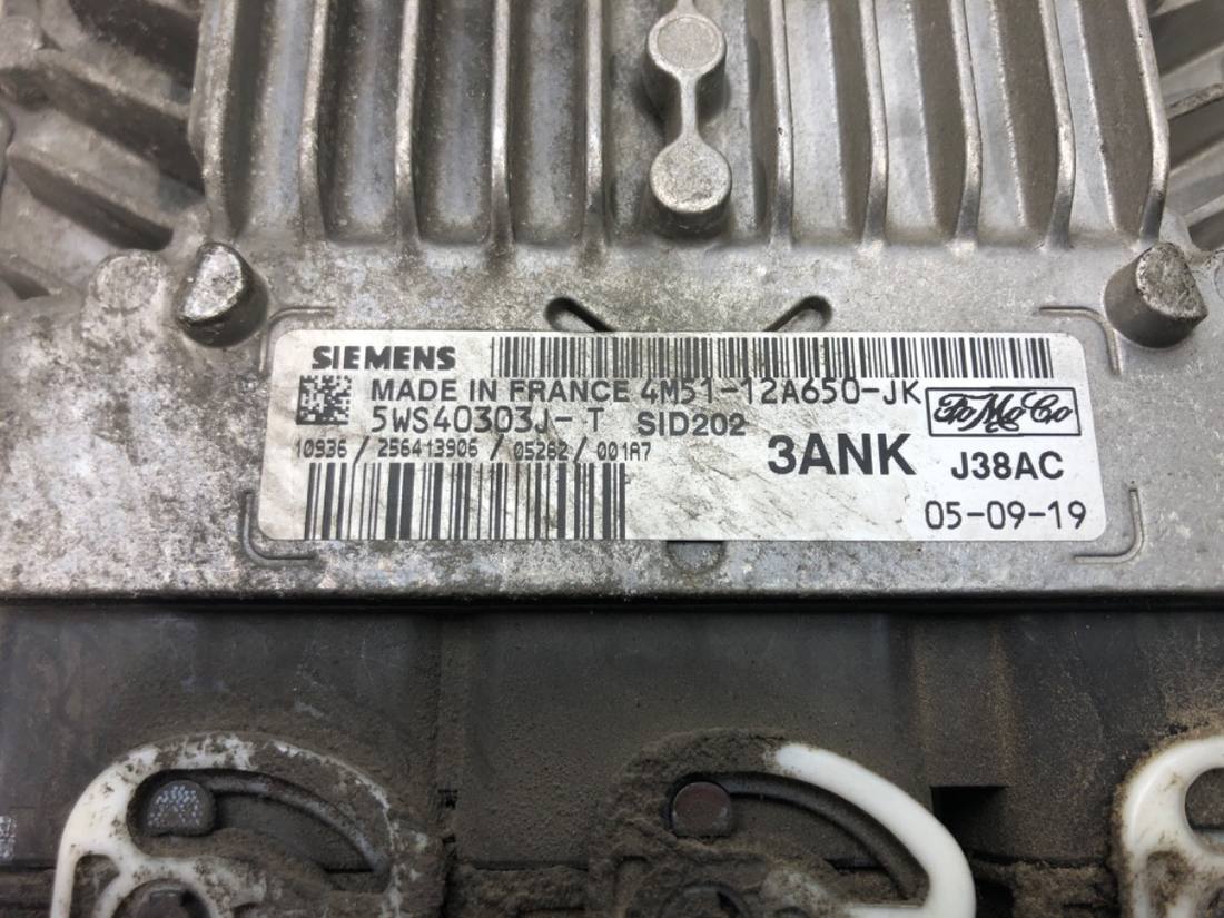 ЕБУ блок управління двигуна Ford Focus 5M51-12A650-JK — фото деталі 5