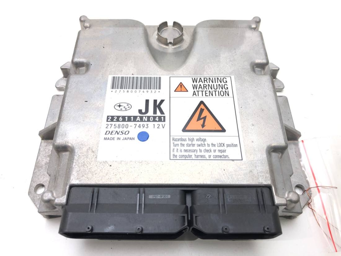 ЕБУ блок управління двигуна Subaru Legacy 22611AN041 275800-7493