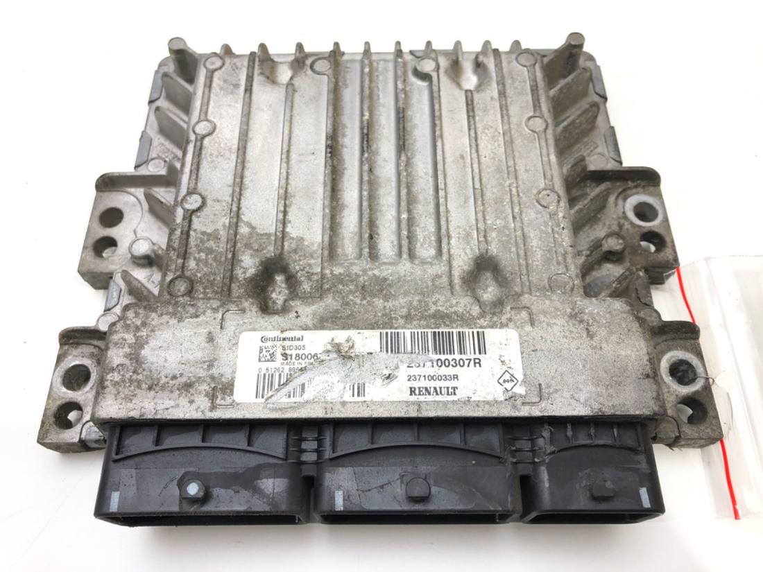ЕБУ блок управління двигуна Renault Megane 3 237100307R