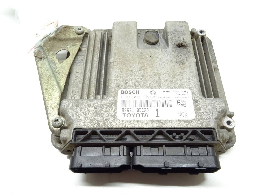 ЕБУ блок управління двигуна Toyota Yaris 3 89661-0DC20
