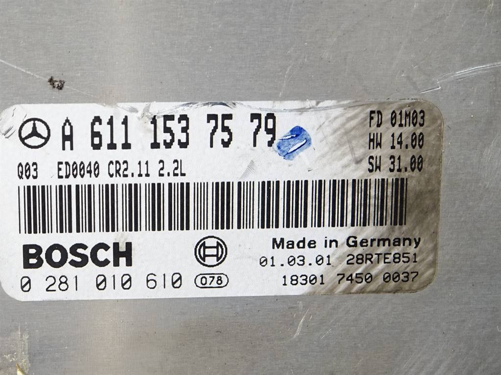 ЕБУ блок управління двигуна Mercedes C W203 A6111537579 0281010610 — фото деталі 8