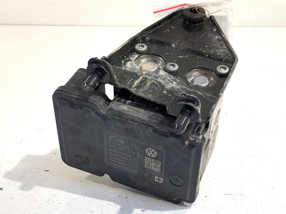 Блок керування ABS АБС Seat Leon 1K0614517DE — фото деталі 3