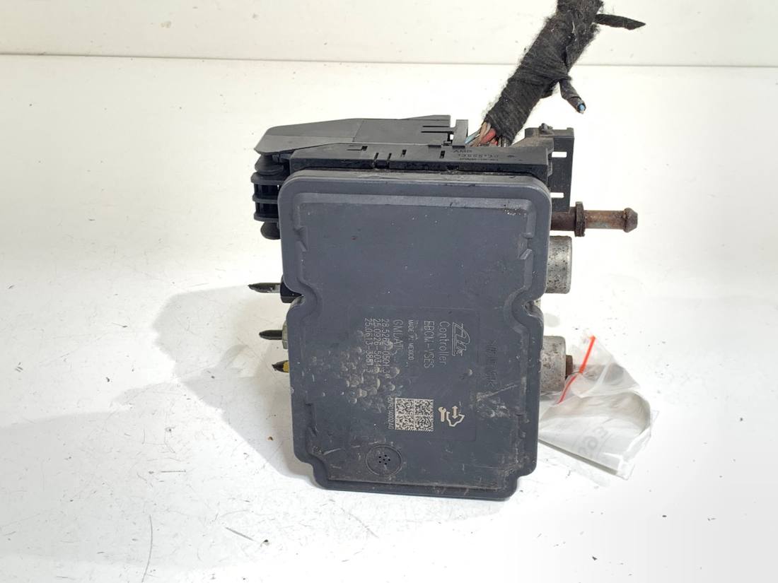 Блок керування ABS АБС Chevrolet Captiva 25943360 — фото деталі 3