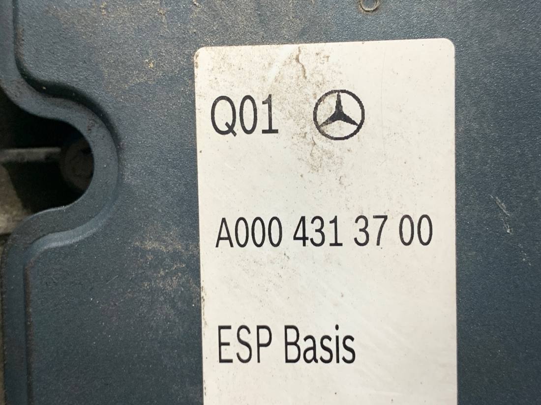 Блок керування ABS АБС Mercedes CLA C118 A0004313700 — фото деталі 4