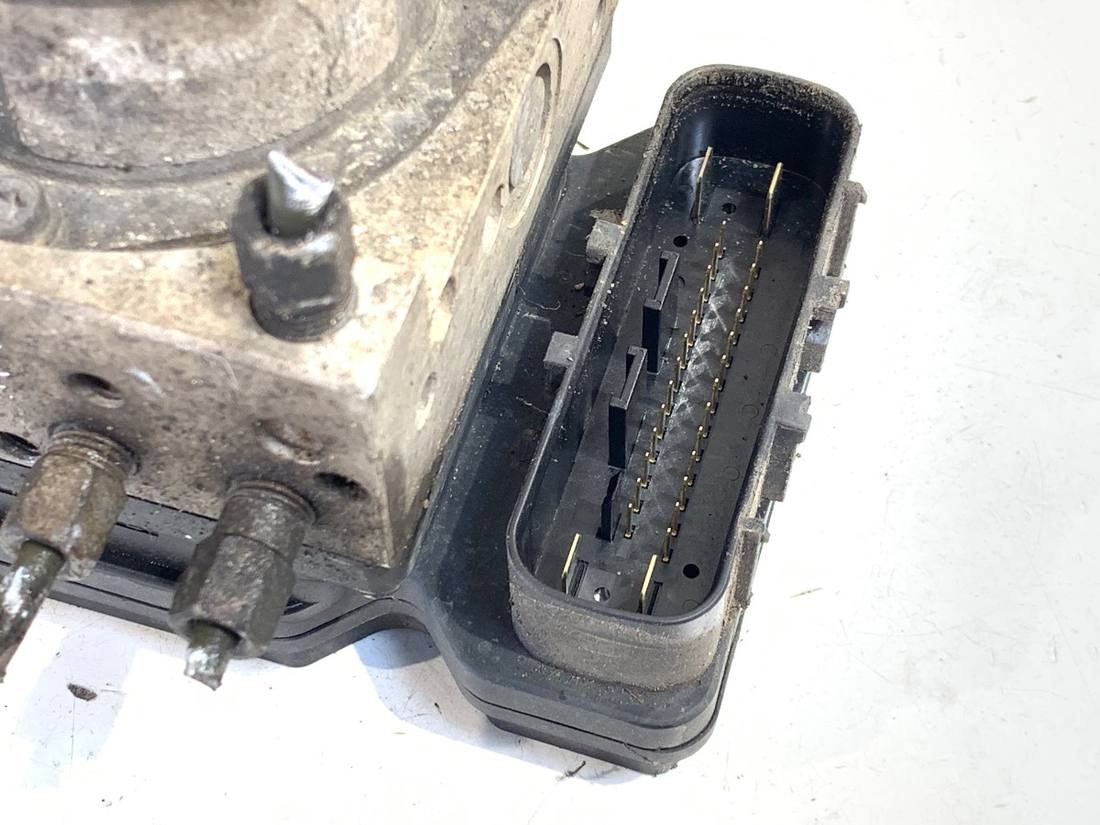 Блок керування ABS АБС Nissan X-trail 47660EQ041 — фото деталі 4