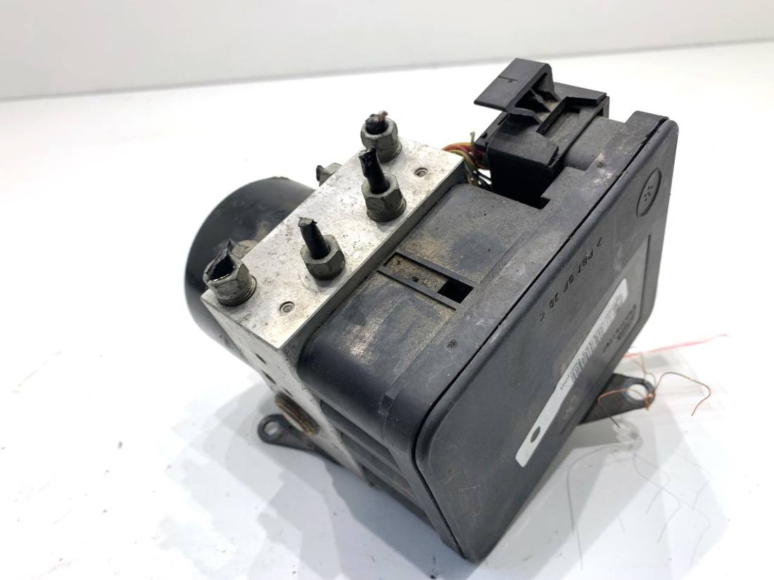 Блок керування ABS АБС BMW 3 E90 6778164 — фото деталі 3