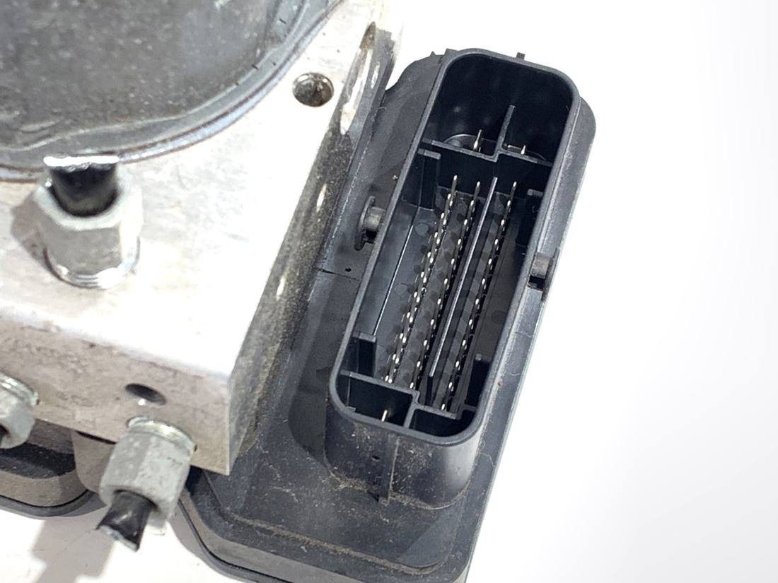 Блок керування ABS АБС Nissan Micra 476605FP0A — фото деталі 4