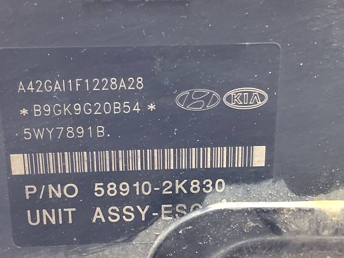 Блок керування ABS АБС Kia Soul 58910-2K830 — фото деталі 8