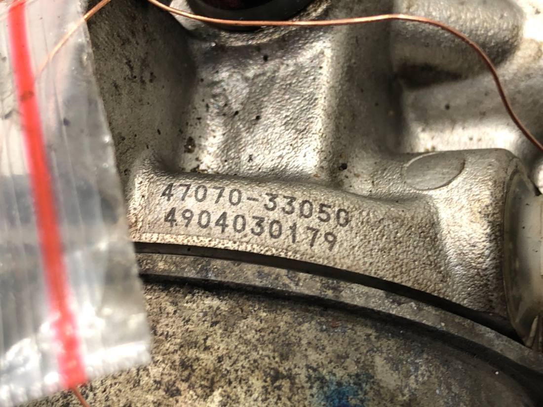 Блок керування ABS АБС Toyota Camry 47070-33050 — фото деталі 4