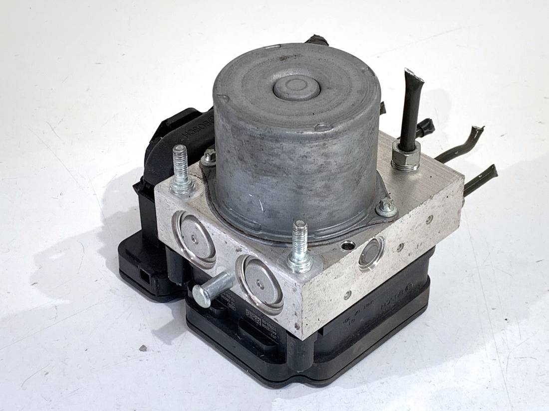 Блок керування ABS АБС Mazda CX 3 DH0N437A0A