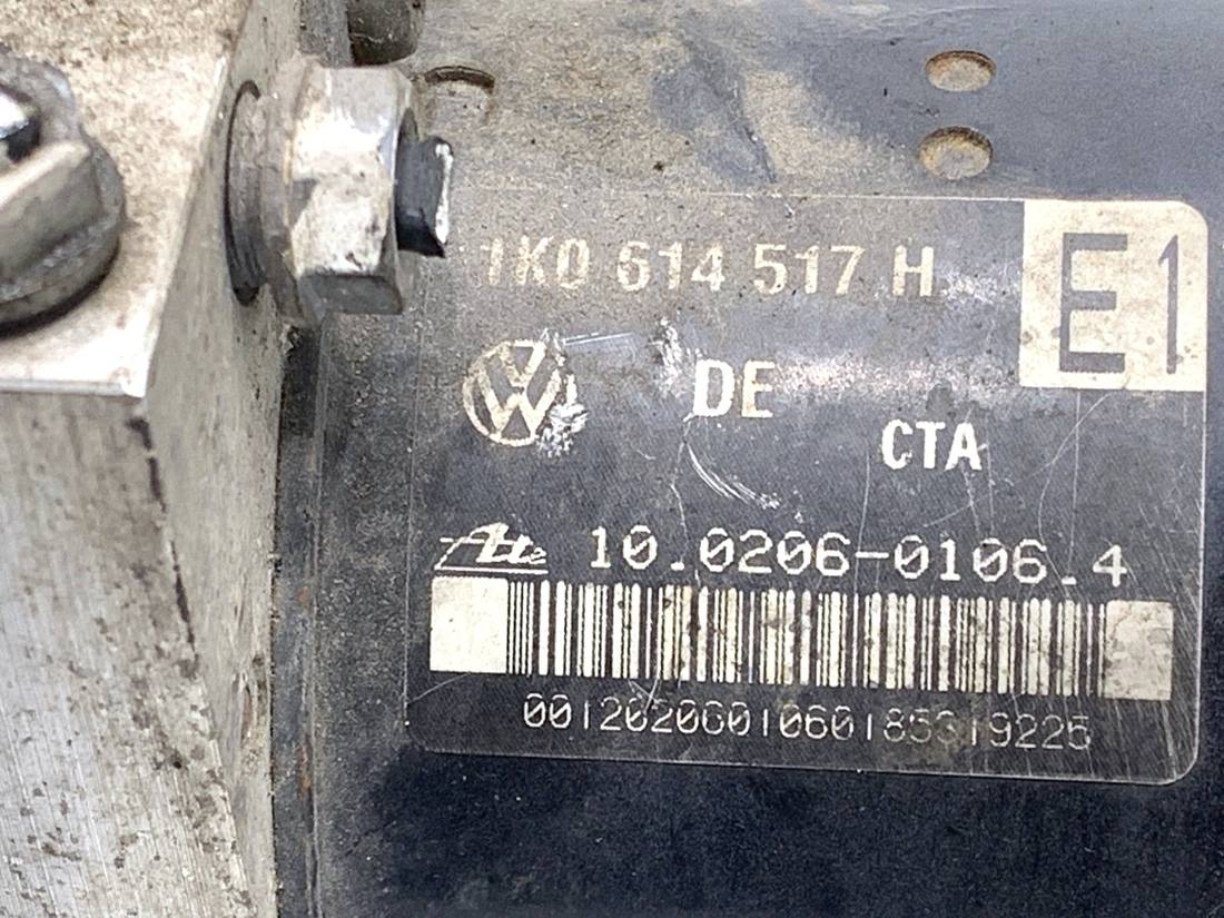 Блок керування ABS АБС Volkswagen Golf 5 1K0614517H — фото деталі 3