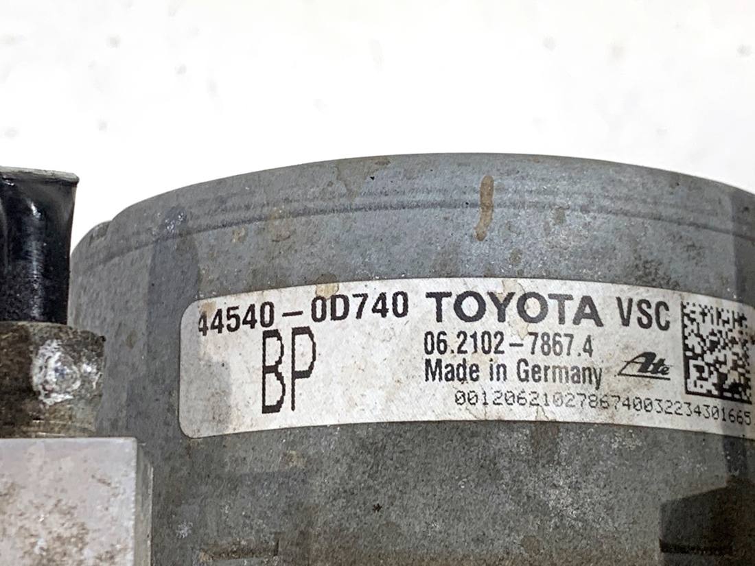 Блок керування ABS АБС Toyota Yaris 4 44540-0D740 — фото деталі 5
