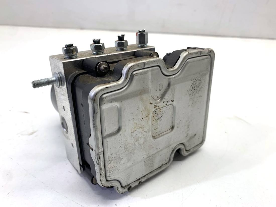 Блок керування ABS АБС Suzuki Swift 56110-69TA3 — фото деталі 3