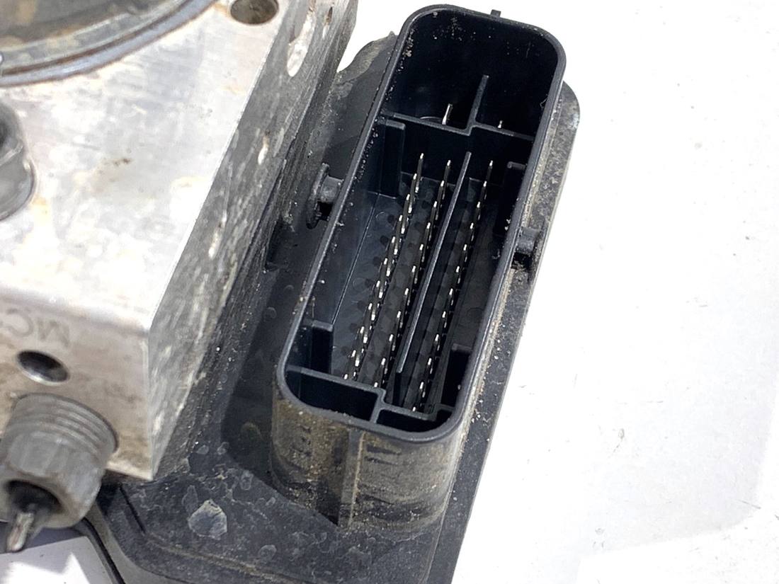 Блок керування ABS АБС Toyota Proace City 9840461080 — фото деталі 4