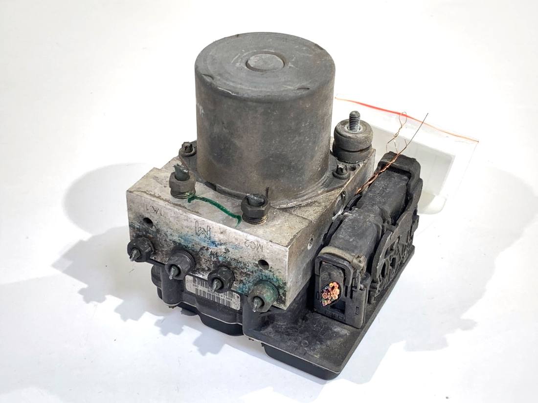 Блок керування ABS АБС Nissan Note 476609U000