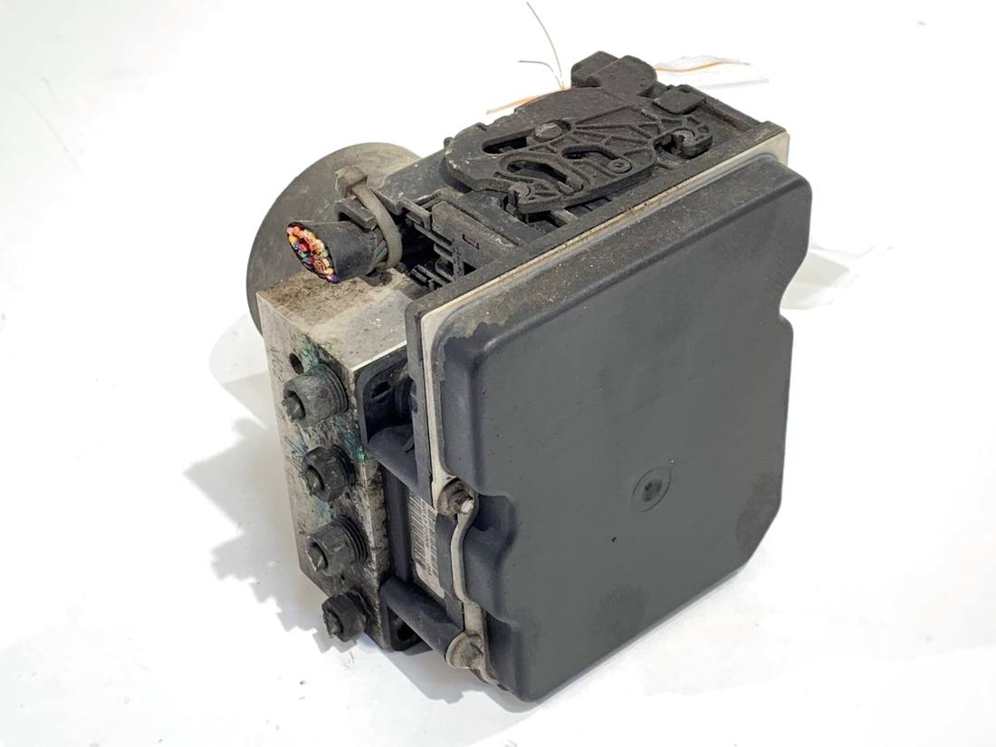 Блок керування ABS АБС Nissan Note 476609U000 — фото деталі 3