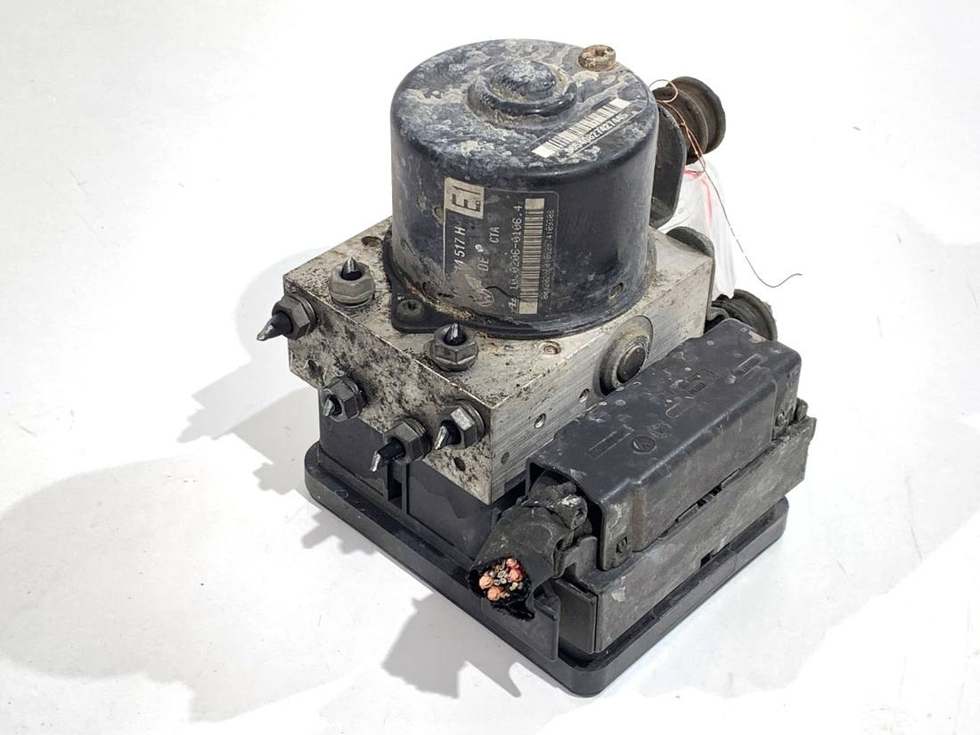 Блок керування ABS АБС Volkswagen Golf 5 1K0614517H 1K0907379K