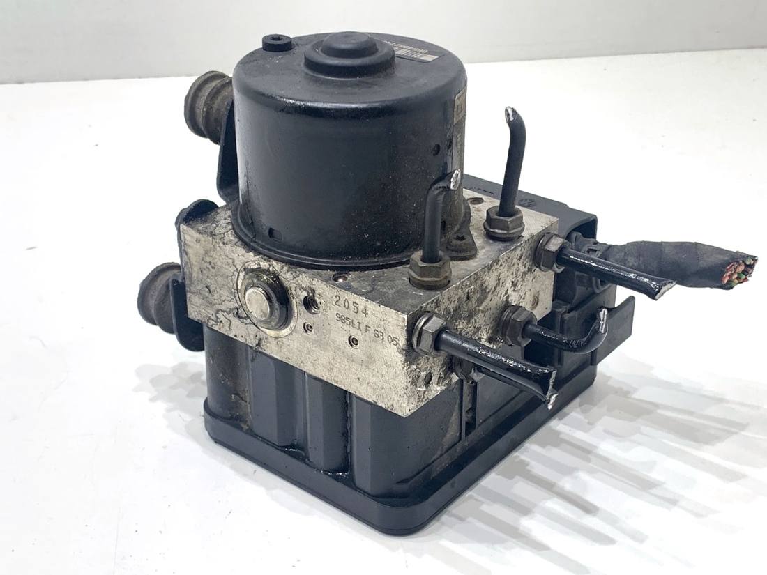Блок керування ABS АБС Volkswagen Touran 1K0614517H — фото деталі 2