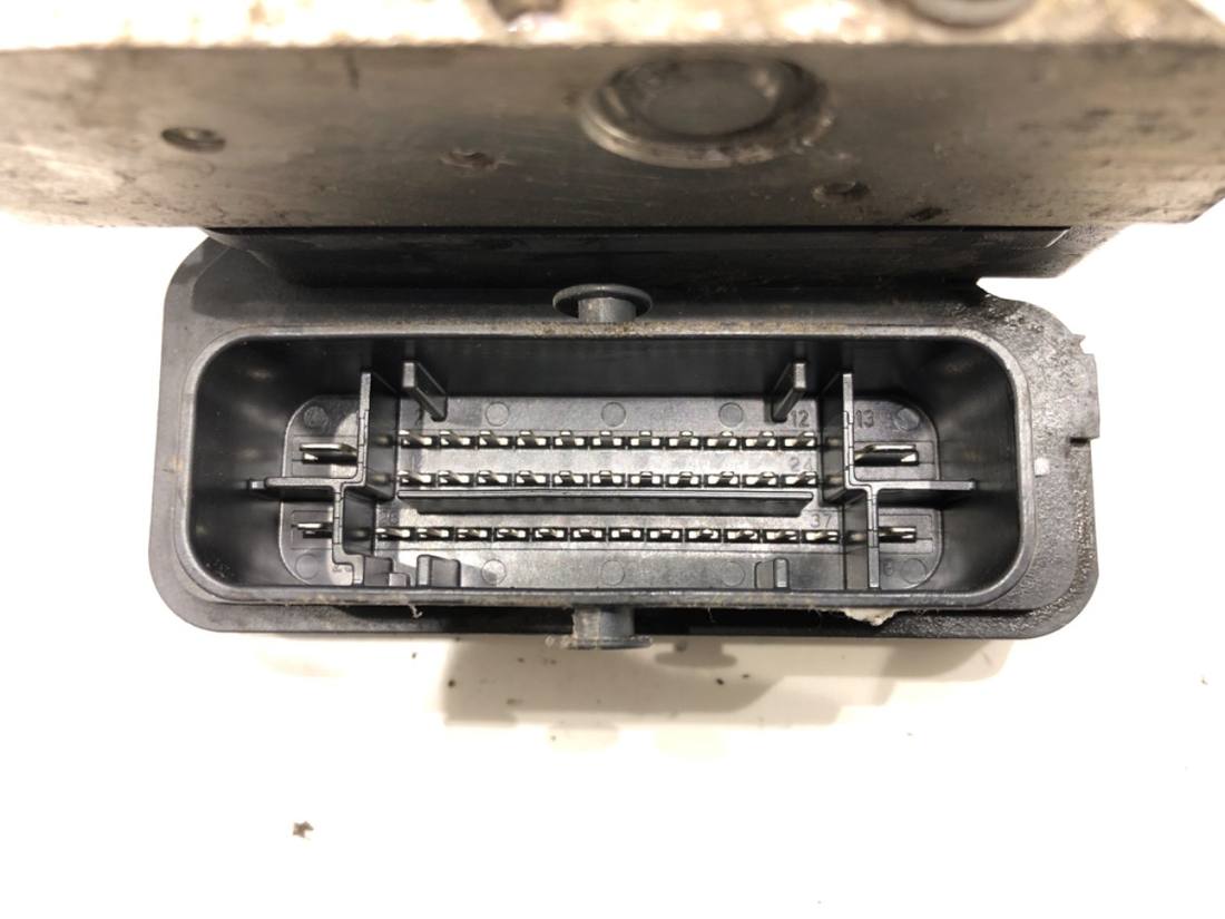 Блок керування ABS АБС Toyota Auris 0265956014 — фото деталі 4