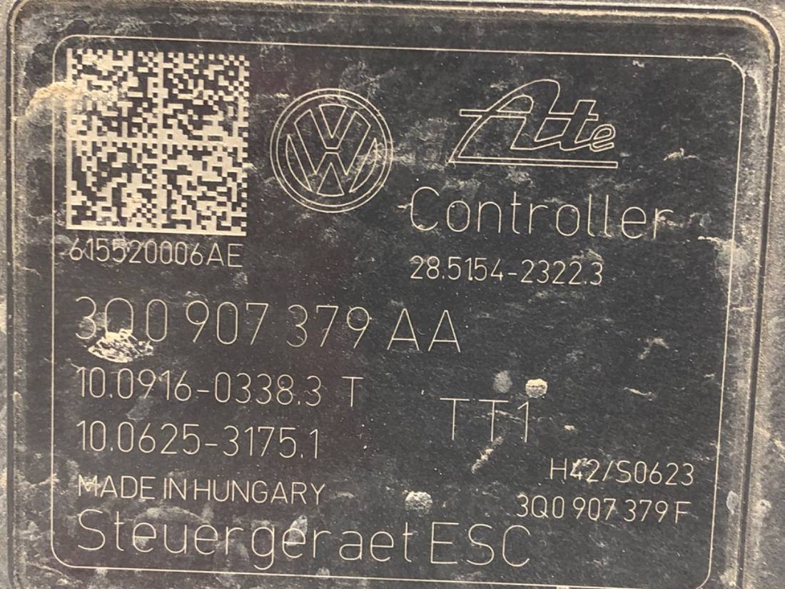 Блок керування ABS АБС Volkswagen Golf 7 3Q0614517AA 3Q0907379AA — фото деталі 5