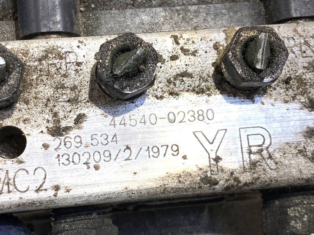 Блок керування ABS АБС Toyota Auris 44540-02380 — фото деталі 5