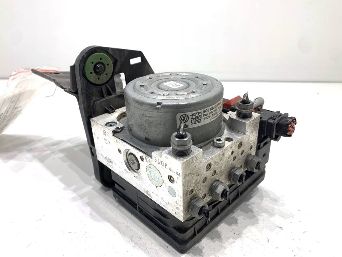 Блок керування ABS АБС Skoda Superb 3 5Q0614517GF
