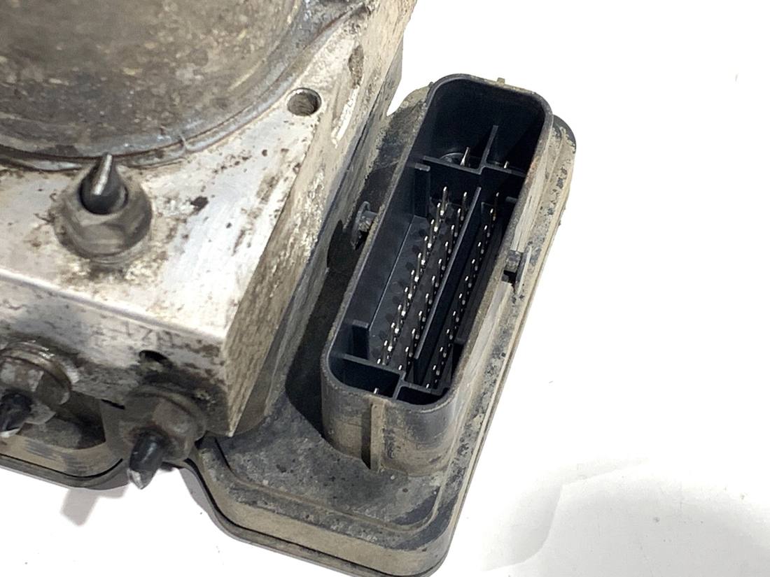 Блок керування ABS АБС Skoda Fabia 3 6C0614517K — фото деталі 4