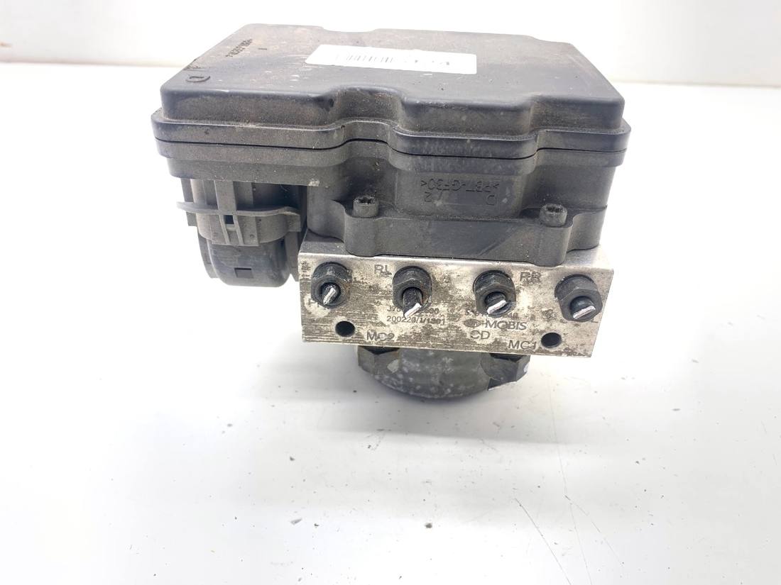 Блок керування ABS АБС Kia Ceed 58900J7240 — фото деталі 3