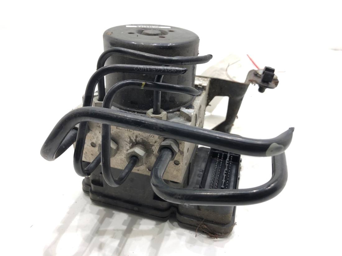 Блок керування ABS АБС Volvo V70 30681619 8G9N-2C405-AC