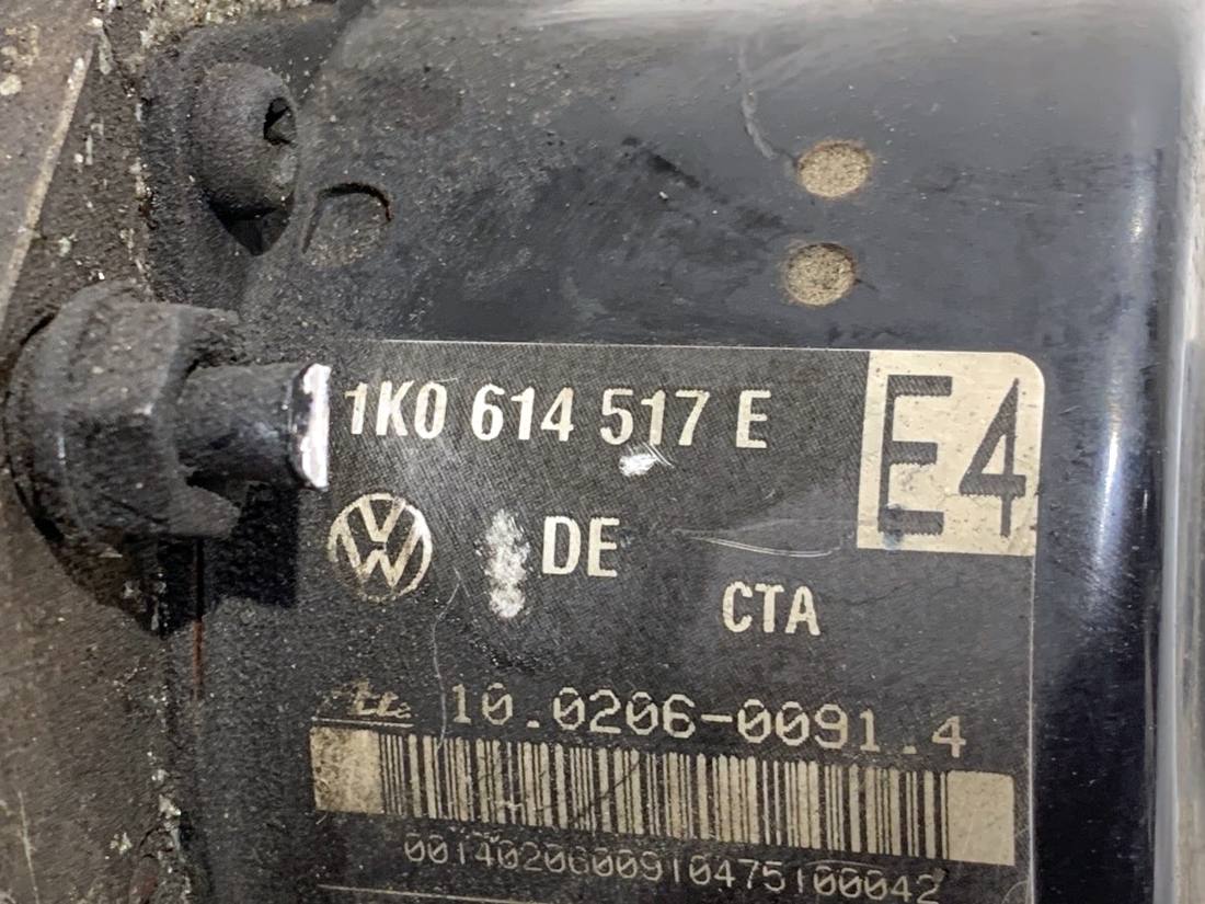 Блок керування ABS АБС Skoda Octavia 2 1K0614517E — фото деталі 5