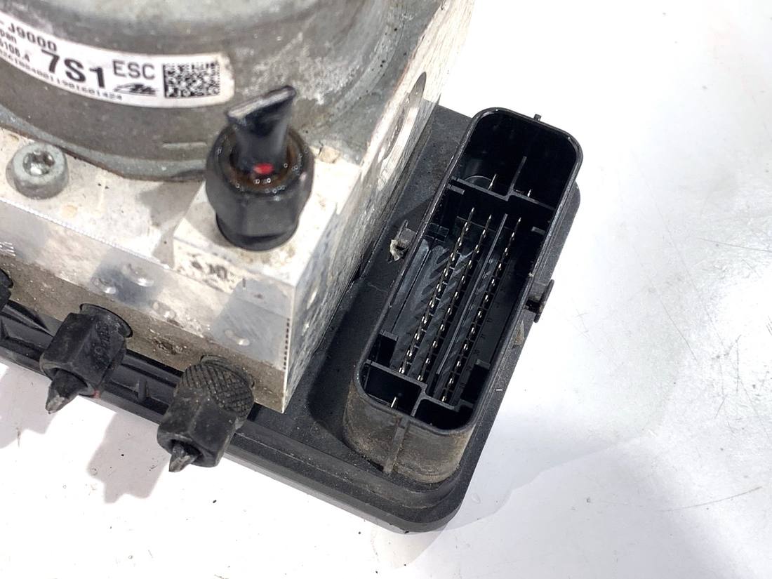Блок керування ABS АБС Hyundai Kona 58900-J9000 — фото деталі 4
