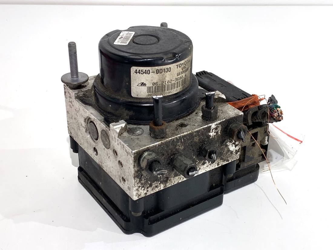 Блок керування ABS АБС Toyota Yaris 4 44540-0D130