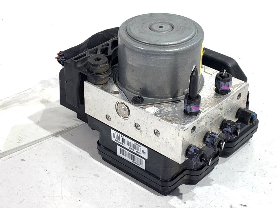 Блок керування ABS АБС Hyundai Elantra 58900-AA500