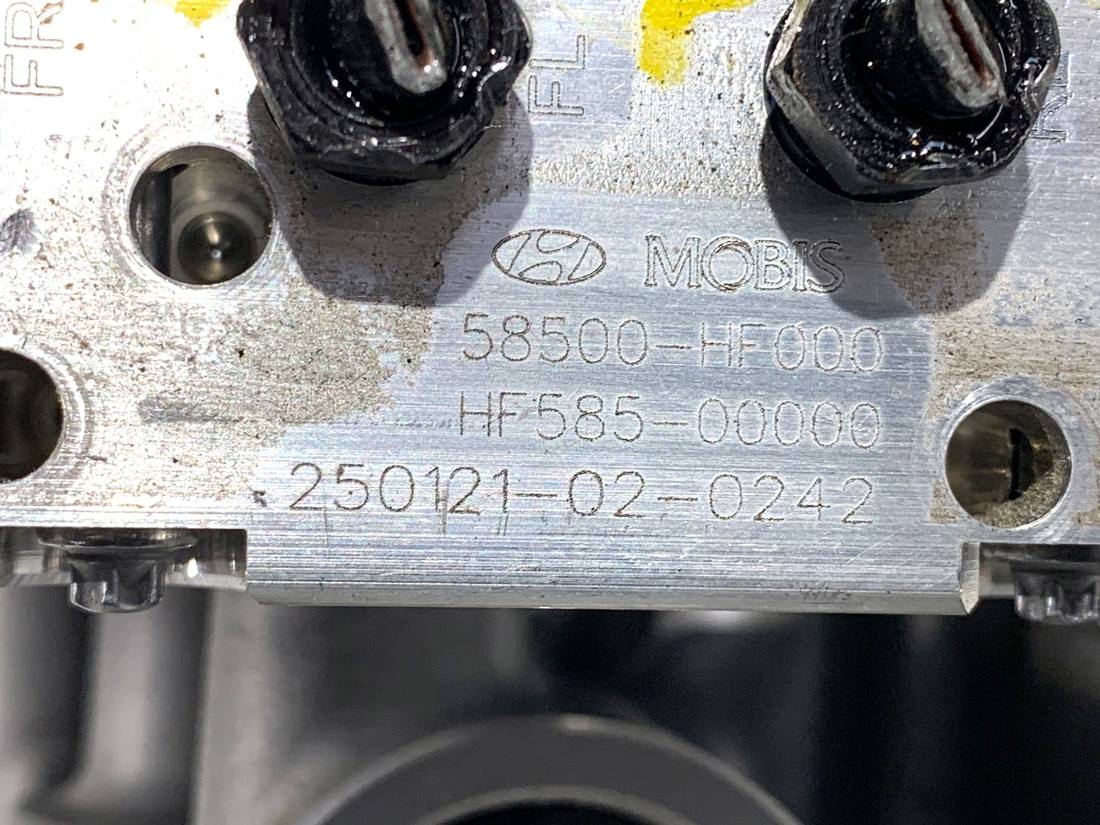 Блок керування ABS АБС Hyundai Kona 58500-HF000 — фото деталі 6