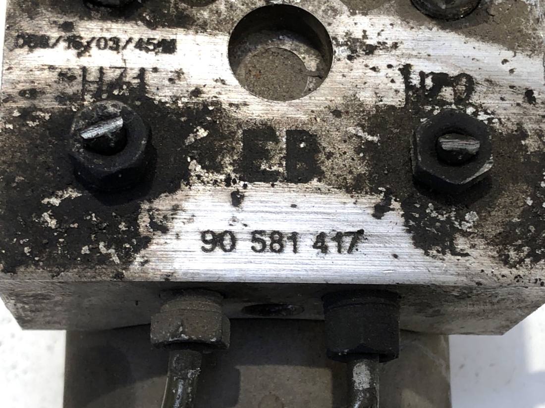 Блок керування ABS АБС Opel Zafira A 90581417 — фото деталі 5