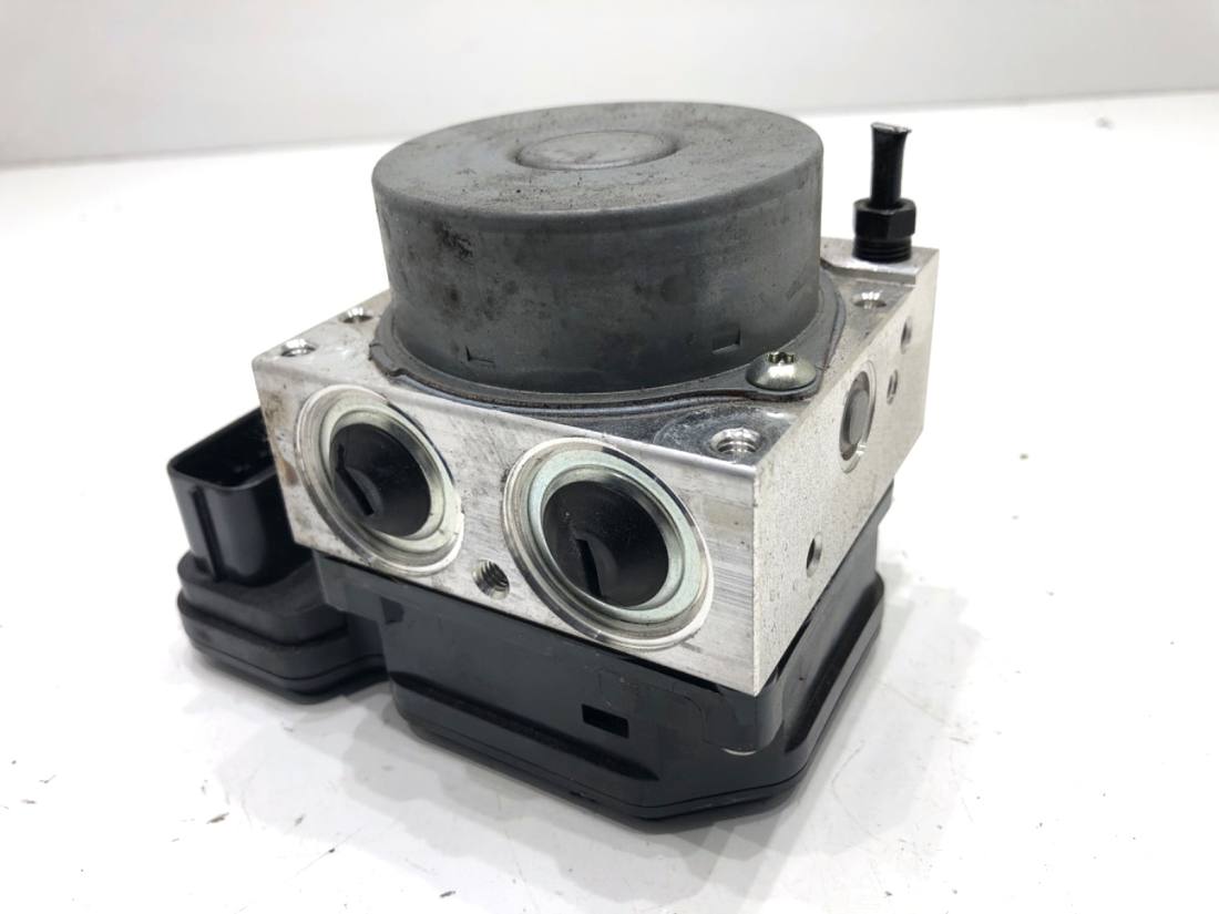 Блок керування ABS АБС Toyota Camry 44510-33210 — фото деталі 2