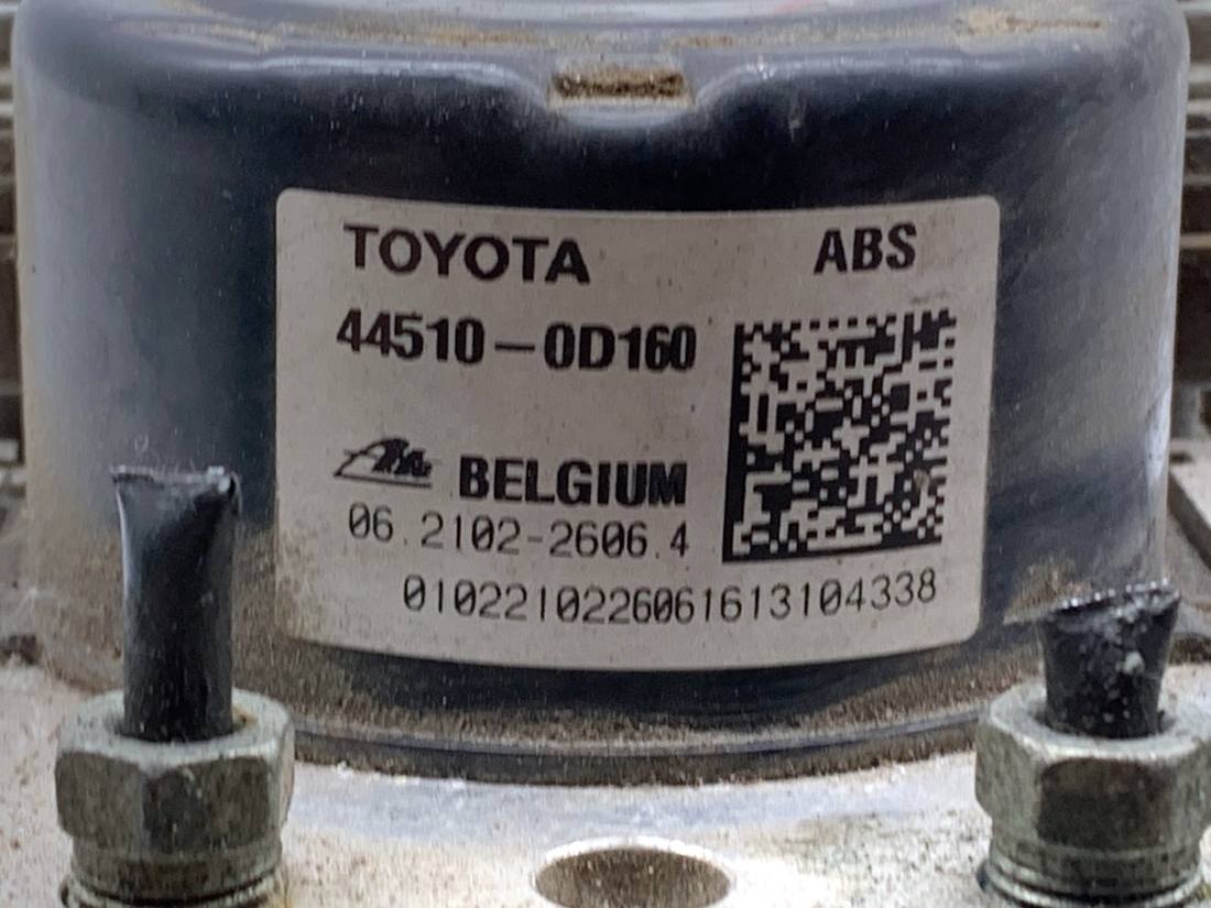 Блок керування ABS АБС Toyota Yaris 4 89541-0D110 44510-0D160 — фото деталі 4