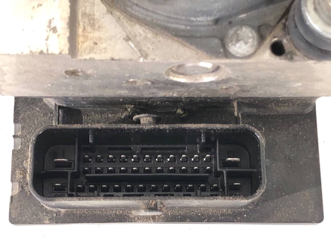 Блок керування ABS АБС Seat Exeo 8E0910517H — фото деталі 3