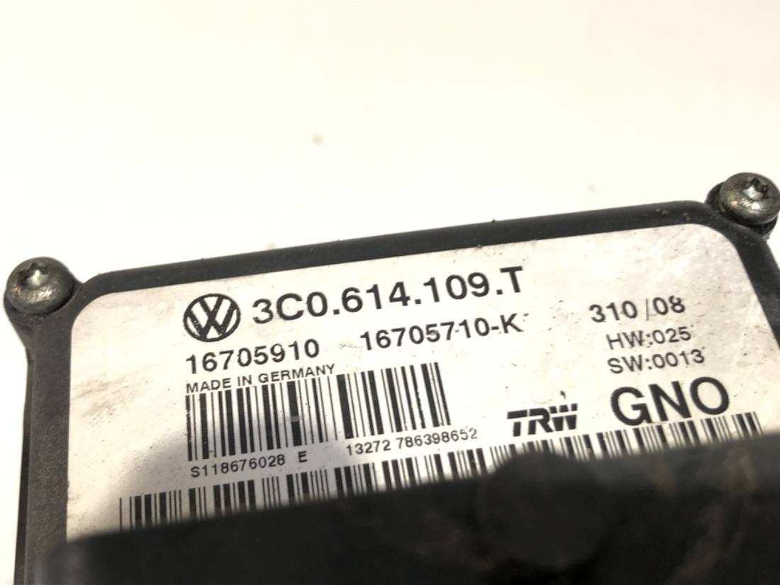 Блок керування ABS АБС Volkswagen Passat CC 3C0614109T — фото деталі 4