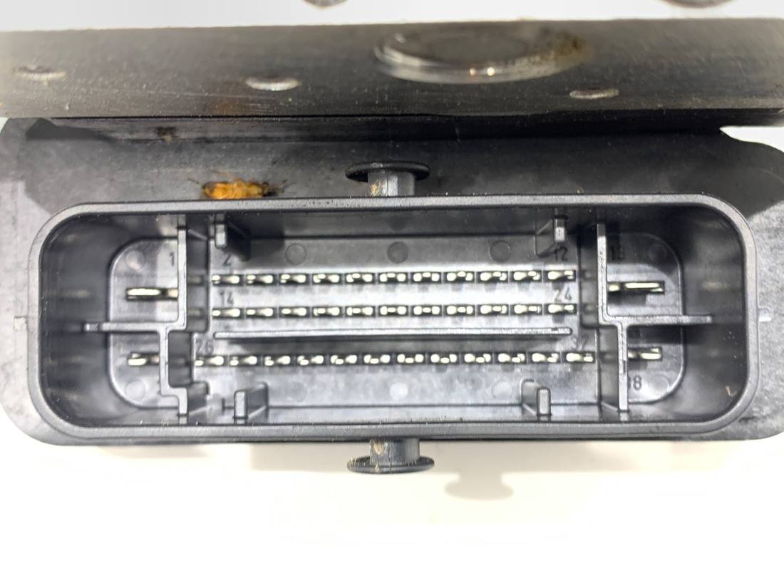 Блок керування ABS АБС Volkswagen Crafter 2N0907379E — фото деталі 4