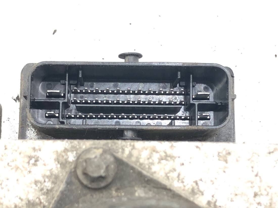 Блок керування ABS АБС Volkswagen Tiguan 5N0614517L — фото деталі 3