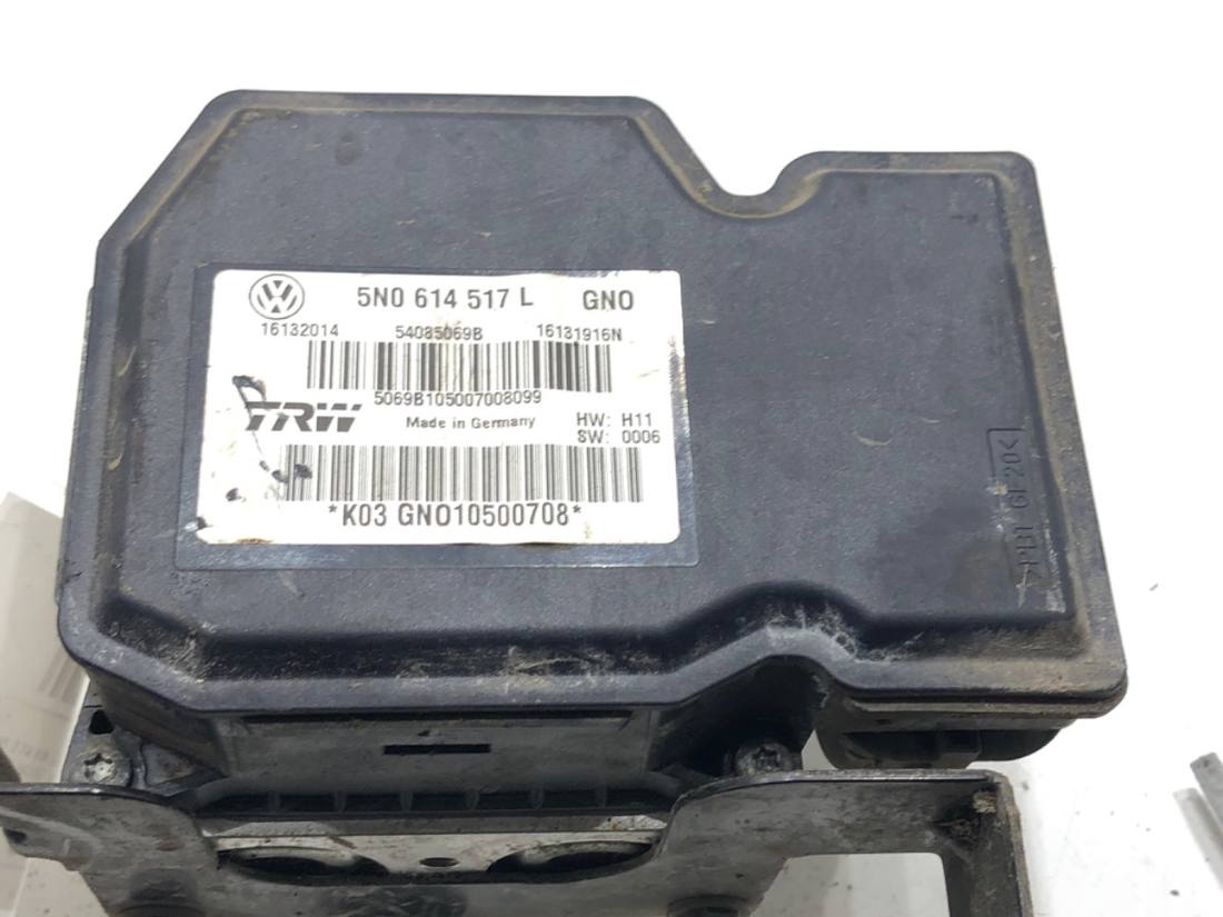 Блок керування ABS АБС Volkswagen Tiguan 5N0614517L — фото деталі 4