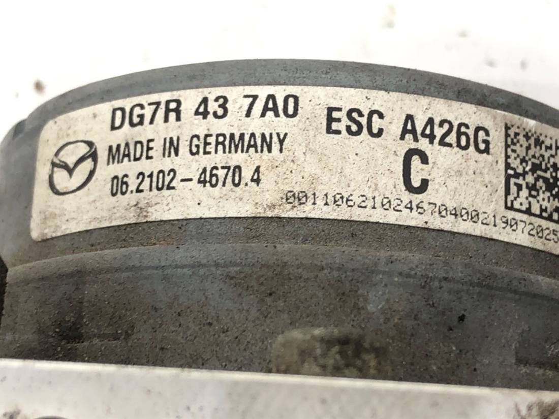 Блок керування ABS АБС Mazda 2 DG7R437A0 — фото деталі 5