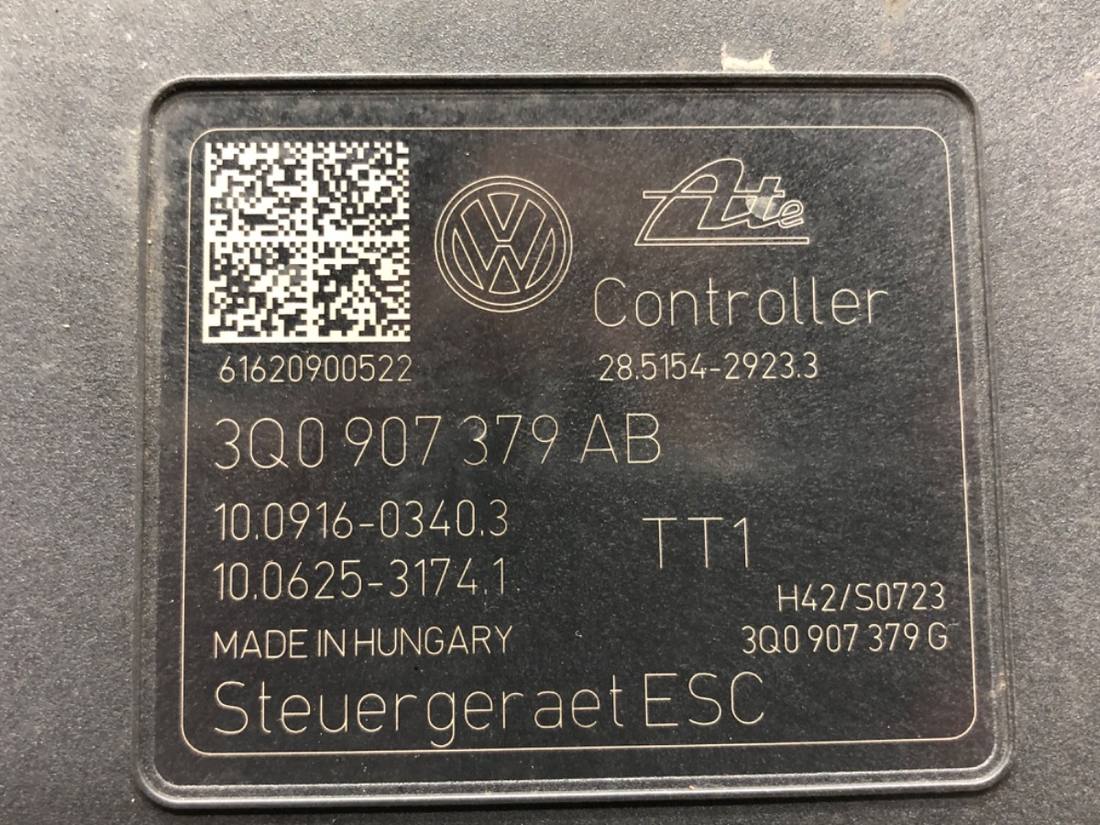 Блок керування ABS АБС Skoda Superb 3 3Q0907379AB — фото деталі 4