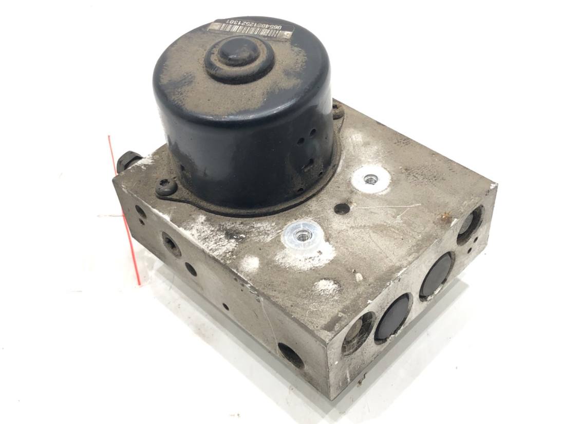 Блок керування ABS АБС Volvo S80 8634411